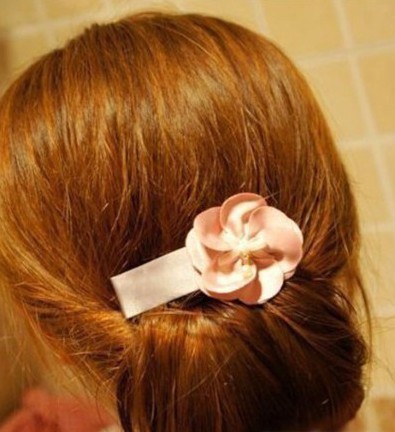 How-to-DIY-Easy-Twisted-Hair-Bun-Hairstyle-6