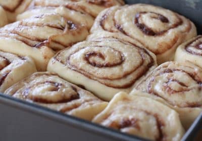 Discover The Secret Tip To Make the most delicious & Quick Cinnamon Rolls for the summer!!